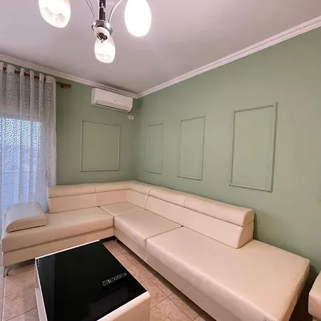 Appartement As 2 City Center Tirana